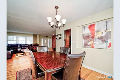 136 Knoll Drive, Hamden, CT 06518 - Photo 12