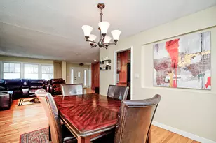 136 Knoll Dr, Hamden, CT 06518 - Photo 12