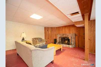 136 Knoll Drive, Hamden, CT 06518 - Photo 32