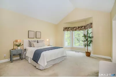 39 Emily Way #39, West Hartford, CT 06107 - Photo 26