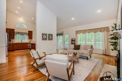 39 Emily Way #39, West Hartford, CT 06107 - Photo 14