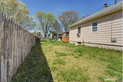 172 Sisson Street, East Hartford, CT 06118 - Photo 20
