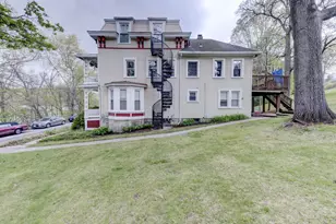 90 Humphrey St, Seymour, CT 06483 - Photo 4