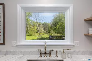 9 Cemetery Rd, Newtown, CT 06470 - Photo 12