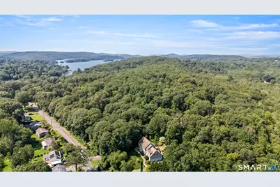 18 North Nabby Road, Danbury, CT 06811 - Photo 2