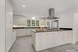 176 Carter St, New Canaan, CT 06840 - Photo 8