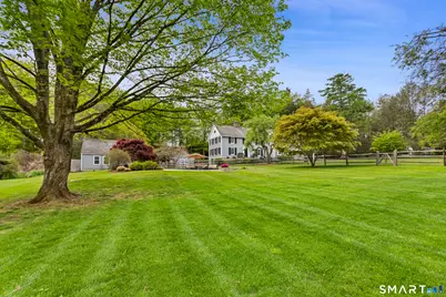 176 Carter Street, New Canaan, CT 06840 - Photo 32