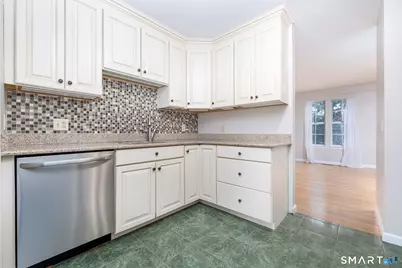4 Fairmount Lane #4, Granby, CT 06035 - Photo 4