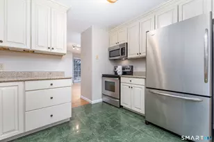 4 Fairmount Ln, Granby, CT 06035 - Photo 2