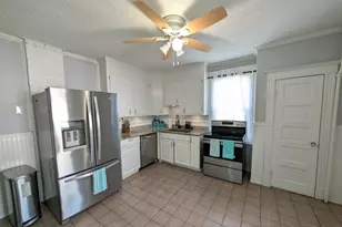 81 Lincoln St, Enfield, CT 06082 - Photo 6