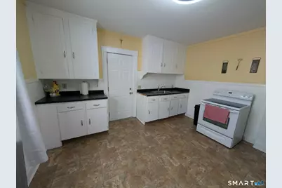 81 Lincoln Street, Enfield, CT 06082 - Photo 28
