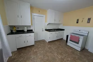 81 Lincoln St, Enfield, CT 06082 - Photo 28