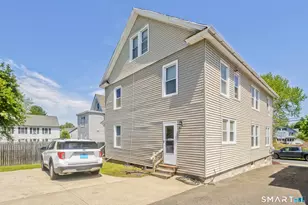 81 Lincoln St, Enfield, CT 06082 - Photo 4