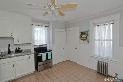 81 Lincoln Street, Enfield, CT 06082 - Photo 8