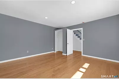 254 Broad Street, Norwich, CT 06360 - Photo 14