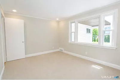 99 Iroquois Road, West Hartford, CT 06117 - Photo 22