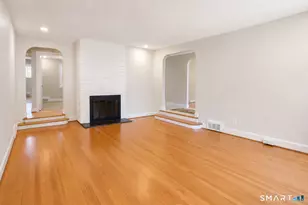 99 Iroquois Rd, West Hartford, CT 06117 - Photo 6