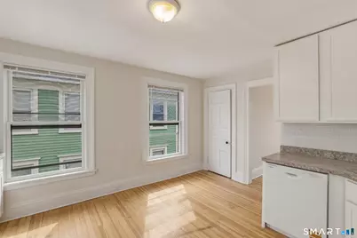 784 Howard Avenue #2nd Floor, Bridgeport, CT 06605 - Photo 12