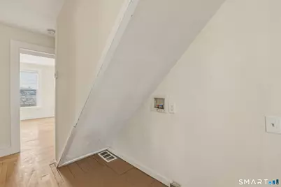 784 Howard Avenue #2nd Floor, Bridgeport, CT 06605 - Photo 34