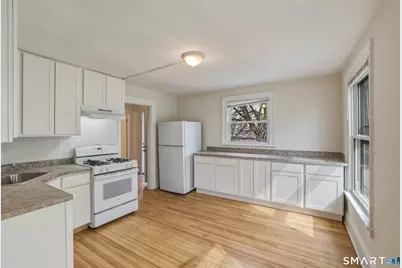784 Howard Avenue #2nd Floor, Bridgeport, CT 06605 - Photo 10