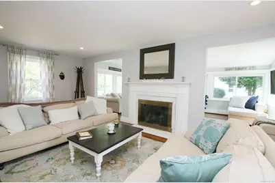 146 Oxford Road, Fairfield, CT 06890 - Photo 6