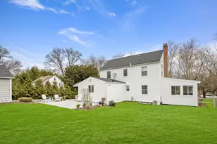 146 Oxford Rd, Fairfield, CT 06890 - Photo 22