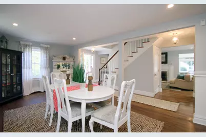 146 Oxford Road, Fairfield, CT 06890 - Photo 16
