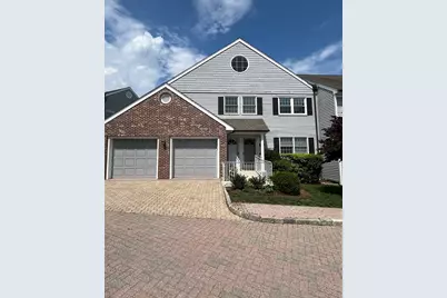 11 Pond Lane #11, Darien, CT 06820 - Photo 1
