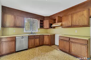 101 Case St, Granby, CT 06090 - Photo 6
