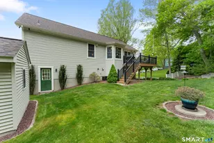 29 Carey Ln, Norwich, CT 06360 - Photo 4