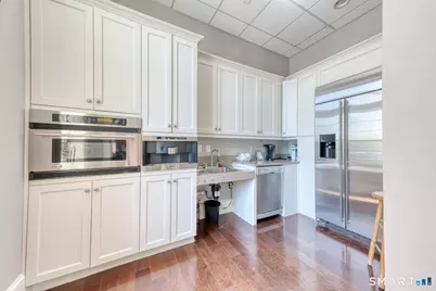 85 Memorial Road #411, West Hartford, CT 06107 - Photo 22