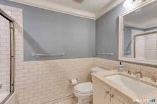 85 Memorial Rd, West Hartford, CT 06107 - Photo 16