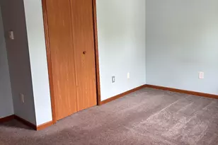 155-B Pennsylvania Ave, East Lyme, CT 06357 - Photo 12