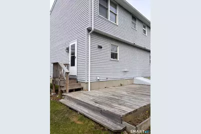 155-B Pennsylvania Avenue, East Lyme, CT 06357 - Photo 2