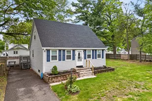 53 Kalish Ave, Enfield, CT 06082 - Photo 2