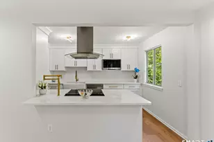 69 Heritage Vlg, Southbury, CT 06488 - Photo 4