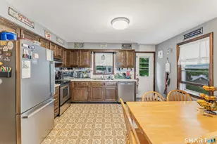 48 Cribbins Ave, Shelton, CT 06484 - Photo 10