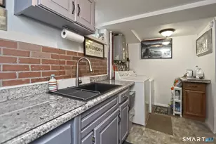 10 Glenmoor Dr, East Haven, CT 06512 - Photo 28