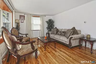 10 Glenmoor Drive, East Haven, CT 06512 - Photo 12
