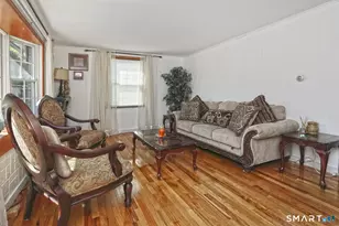 10 Glenmoor Dr, East Haven, CT 06512 - Photo 12