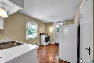 22 West St, Cromwell, CT 06416 - Photo 26