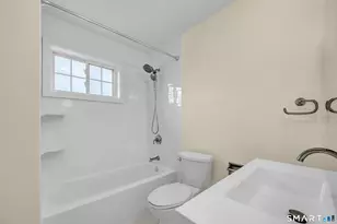 113 Park Ave, Danbury, CT 06810 - Photo 26