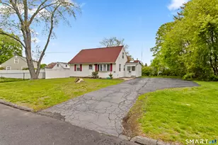86 Bernside Dr, Bristol, CT 06010 - Photo 2