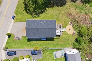21 Chase St, Stonington, CT 06379 - Photo 2