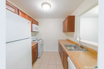 8 Rose Lane #24-11, Danbury, CT 06811 - Photo 8
