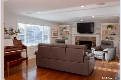 10 Island Drive, Norwalk, CT 06855 - Photo 26