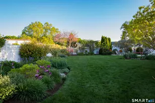 10 Island Dr, Norwalk, CT 06855 - Photo 4