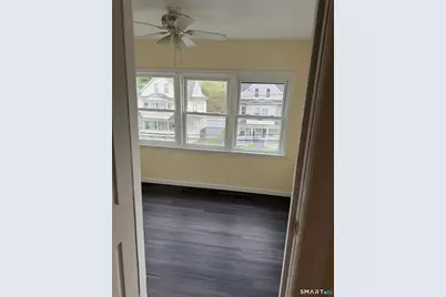 452 Hillside Avenue, Hartford, CT 06106 - Photo 12