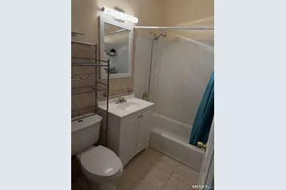 452 Hillside Avenue, Hartford, CT 06106 - Photo 14