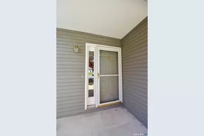 1325 Farmington Avenue #13, Bristol, CT 06010 - Photo 4
